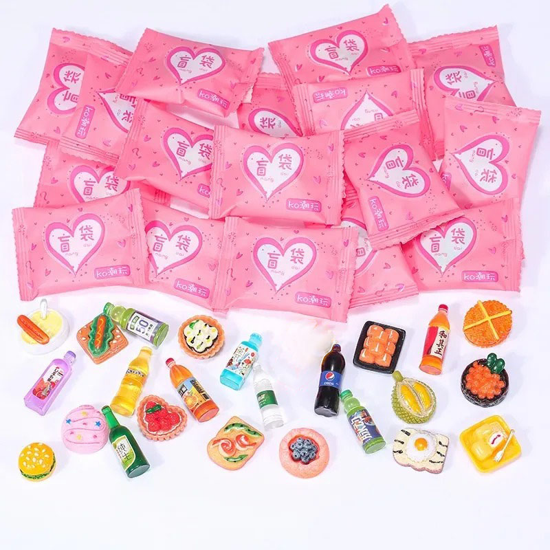 ألعاب طعام مصغرة بتصميمات عشوا - مراجعة Food Drink Snacks وسعره